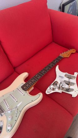 Fender Vintera II 60s Stratocaster Olympic White