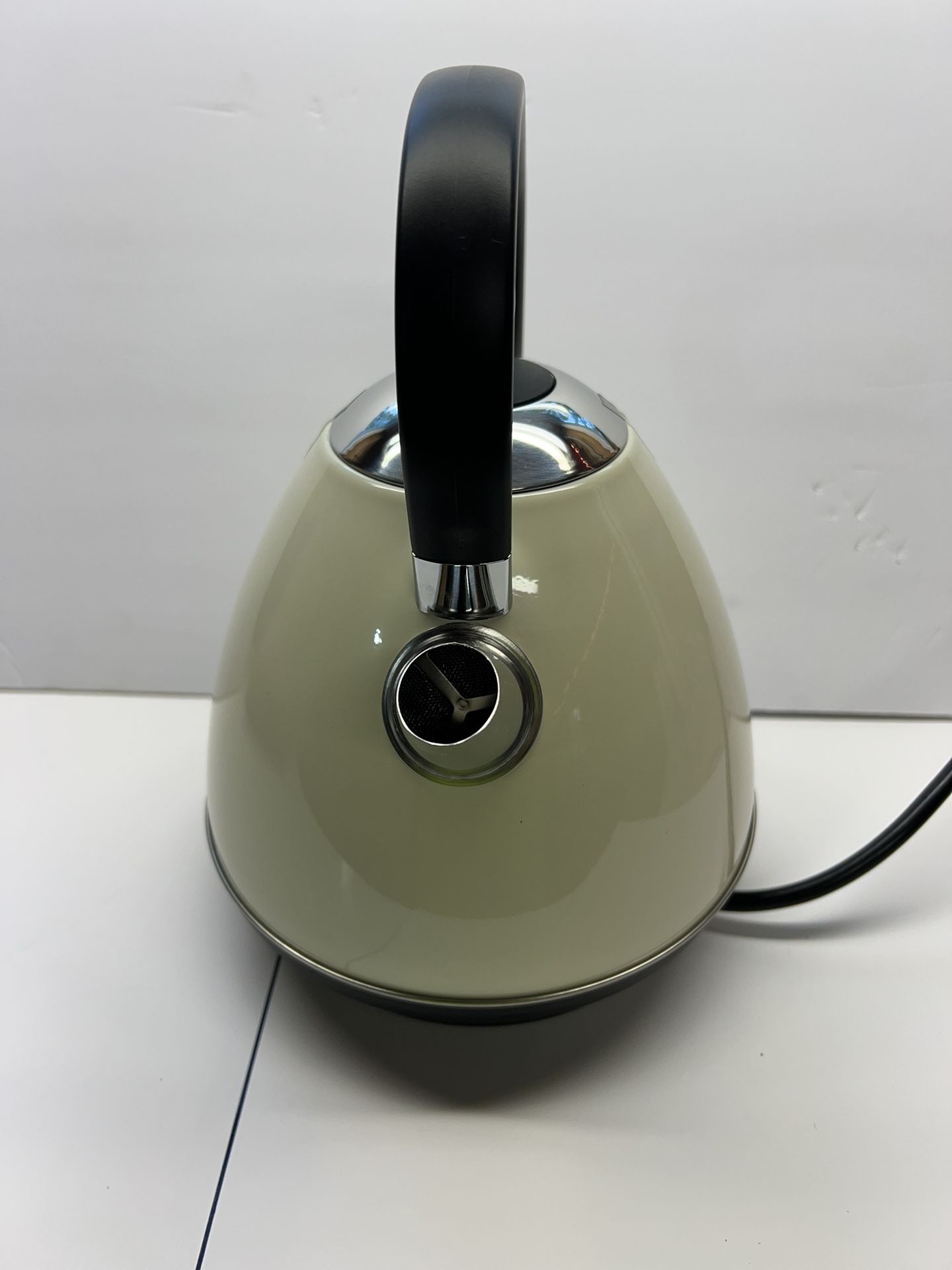 YUNLEEN 1500W 1.7L Electric Kettle with Food Grade Stainless Steel Inner Lid
