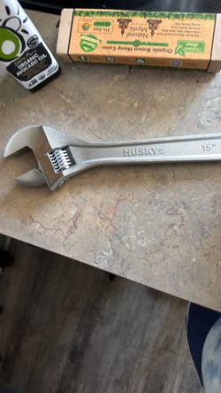 Husky 15 inch wrench