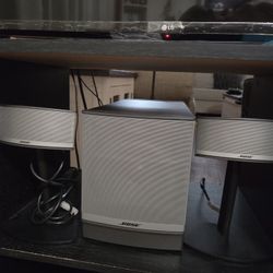 Bose Companion 5 Multimedia Speaker System In Graphite/silver Bose
