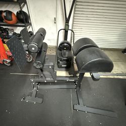 Titan Fitness  GHD Machine