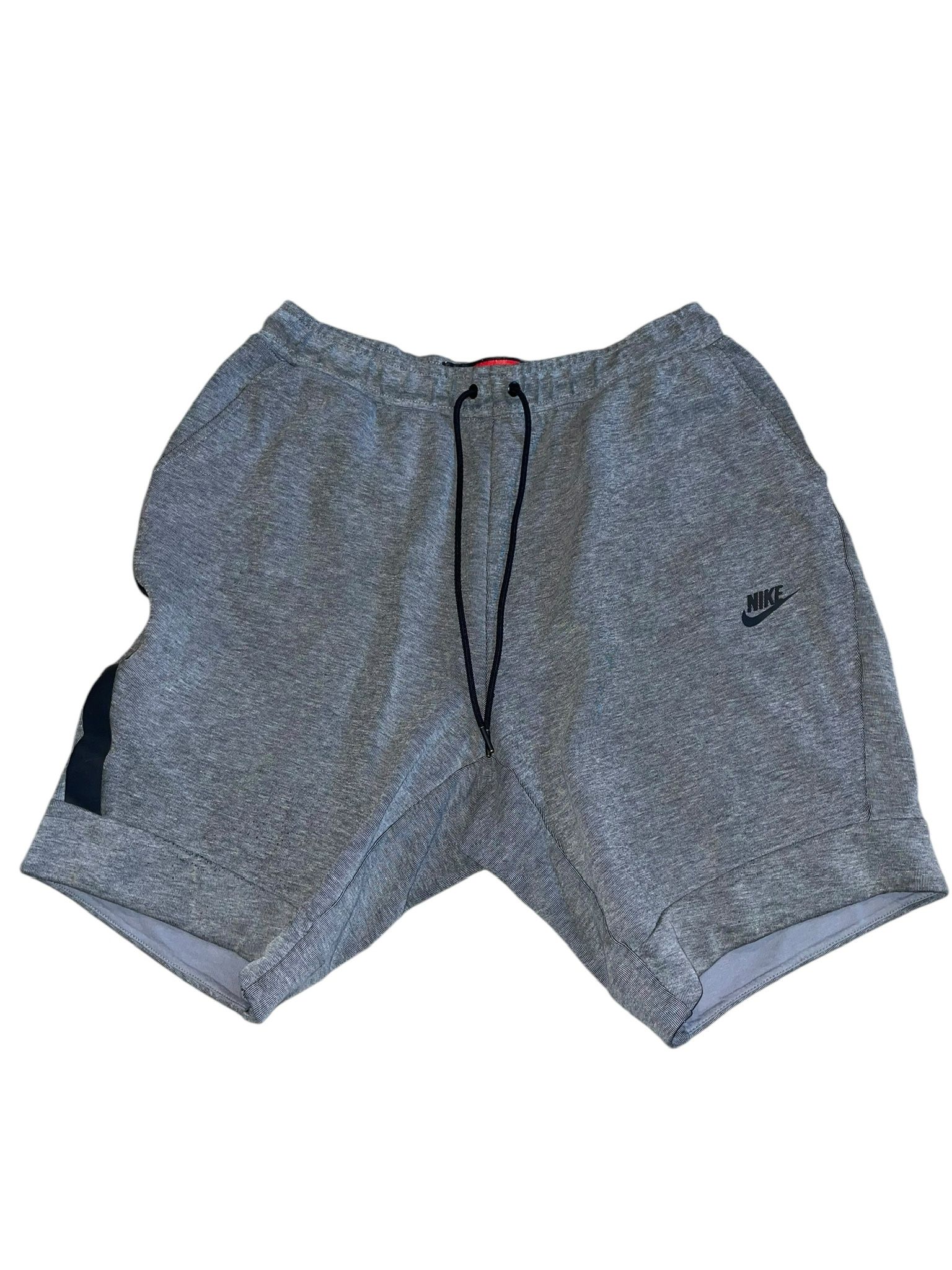 Nike Tech Fleece Mens L Grey Shorts