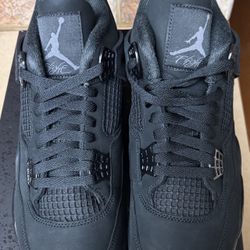 Black Cat 4s 2025 Size 10