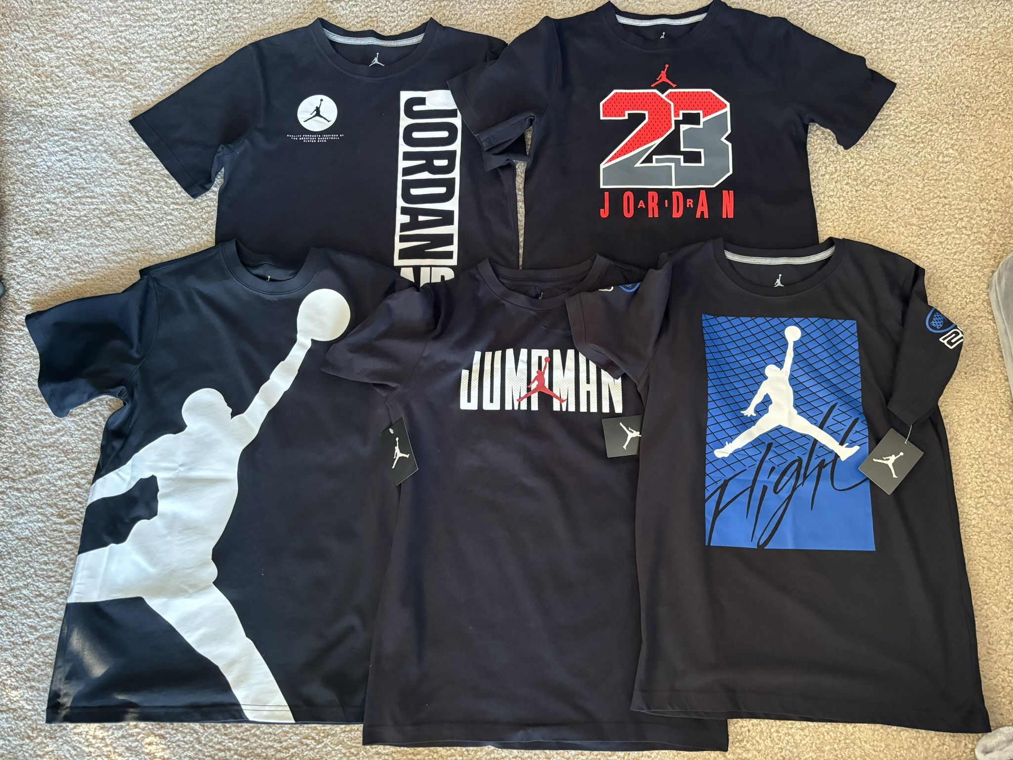 Boys Jordan Shirts (size X-Large)