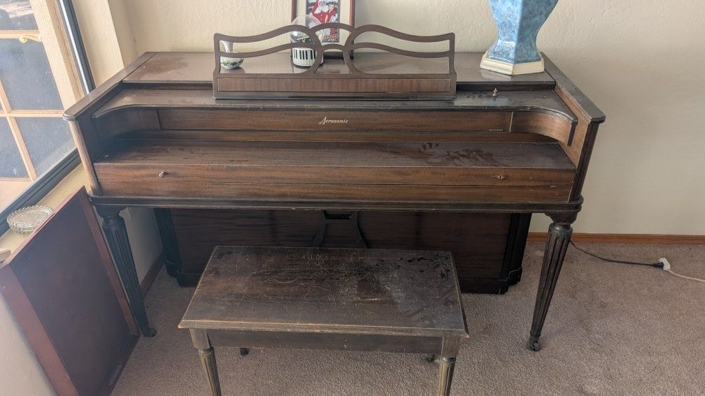 Acrosonic Baldwin Spinet Piano - 1950