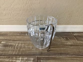 Marquis By Waterford Quadrata Ice Bucket With Tongs. Crafted In Poland Of Fine Crystal.