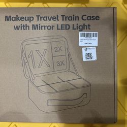 Makeup Travel Train Case With Mirror LED Light 