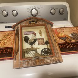 Rooster decor