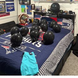 Back Queen Bed With Storage 