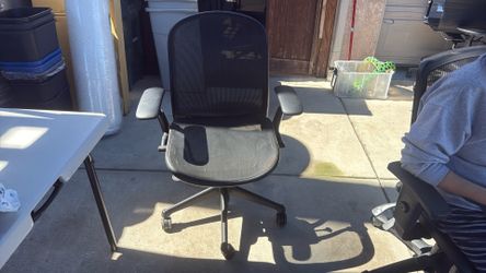 Office Chairs! Like NEW