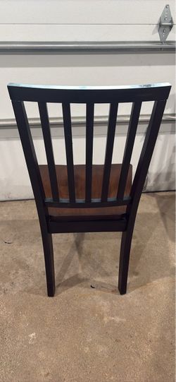Set of 4 Refurbished Solid Wood Dining Chairs – Modern Two-Tone