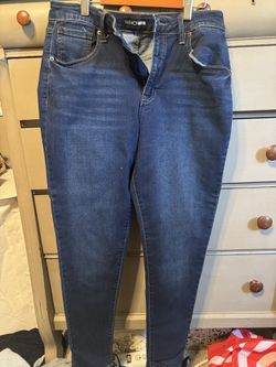 Fashion Nova Skinny Jeans