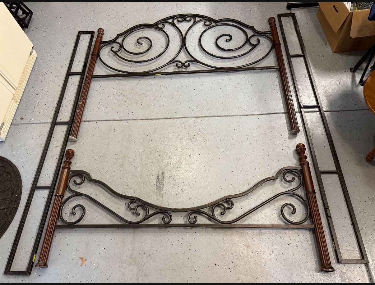 Queen Headboard And Footboard w/ Rails