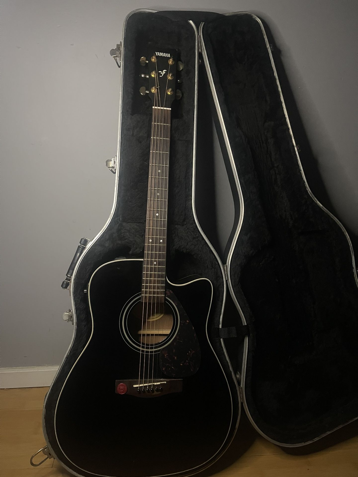 Yamaha Guitar