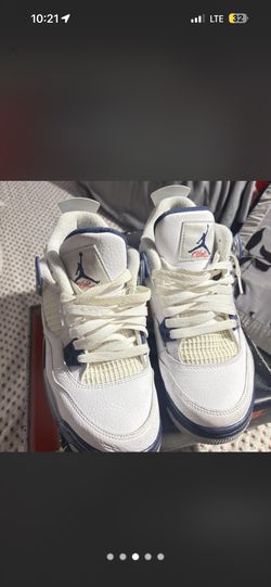 Jordans navy blue