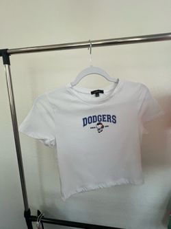 Dodgers women’s top