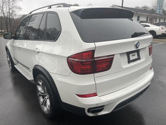 2012 BMW X5 Thumbnail