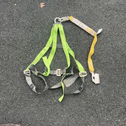 Personal Safety Harness with Lanyard