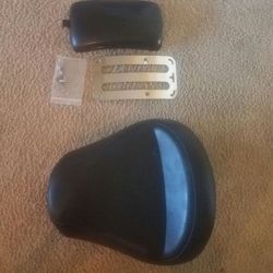 Kawasaki Mustang seat
