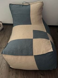 Wayfair checkered foam stuffed chairs