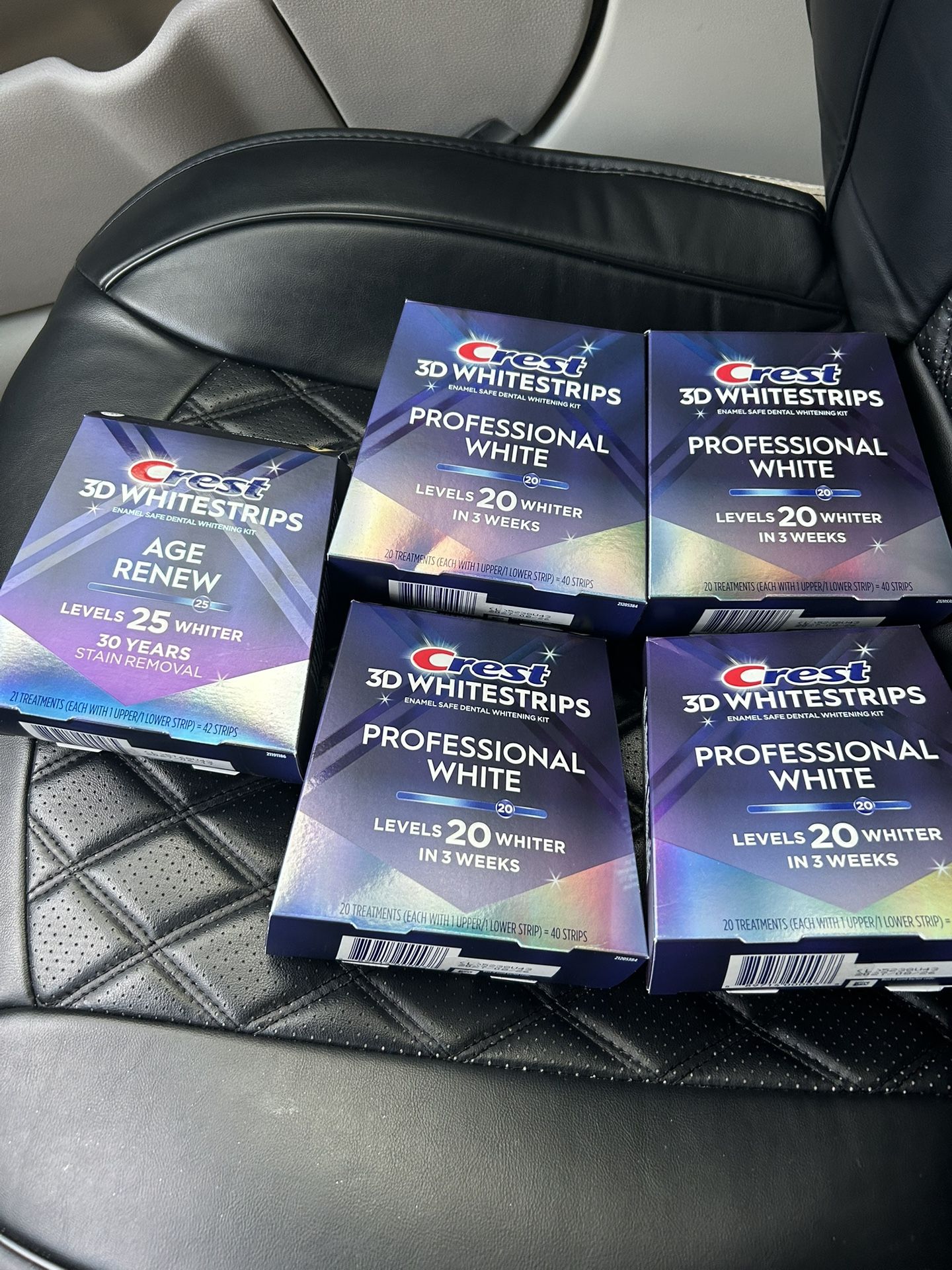 Crest 3D White stripes 