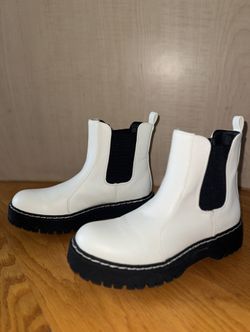 Women’s Boots