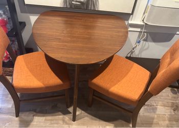 Mid-Century Modern Dining Table and Chair Set