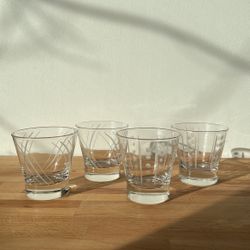 LIKE NEW!! Set of Small Cocktail or Stemless Wine Glasses.