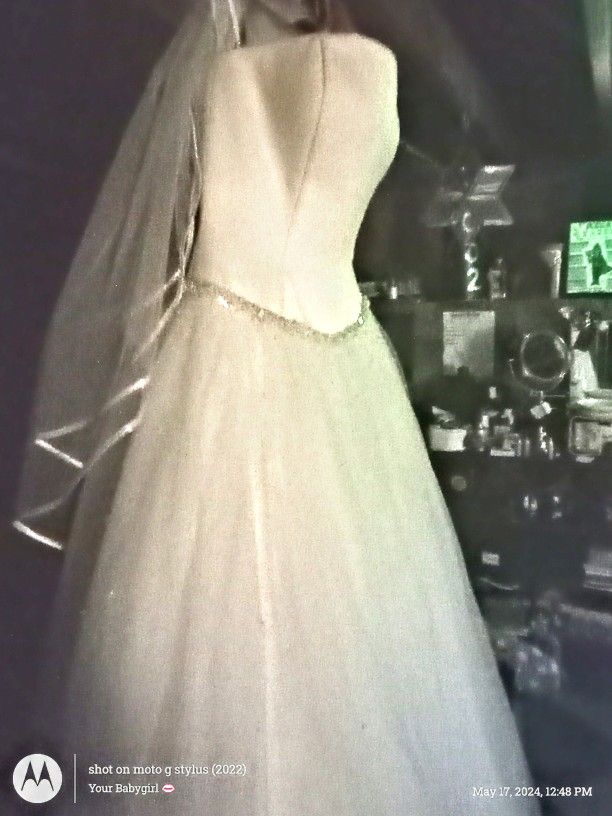 Oleg Cassini Wedding Dress/Prom/Ballroom