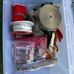 Christmas Ribbons Decir For Tree& Box 