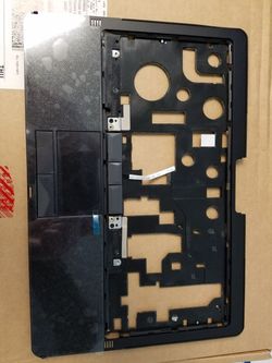 Dell replacement touchpad and bezzle. Unknown model