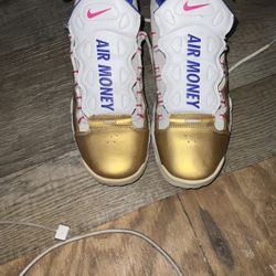 Nike Air More Money GS 'Fuschia Blast' (AH5215-101) Size 7Y