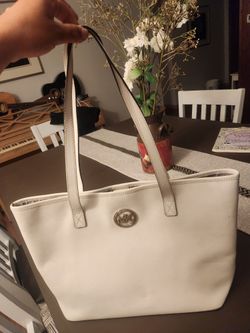 White Michael Kors Purse