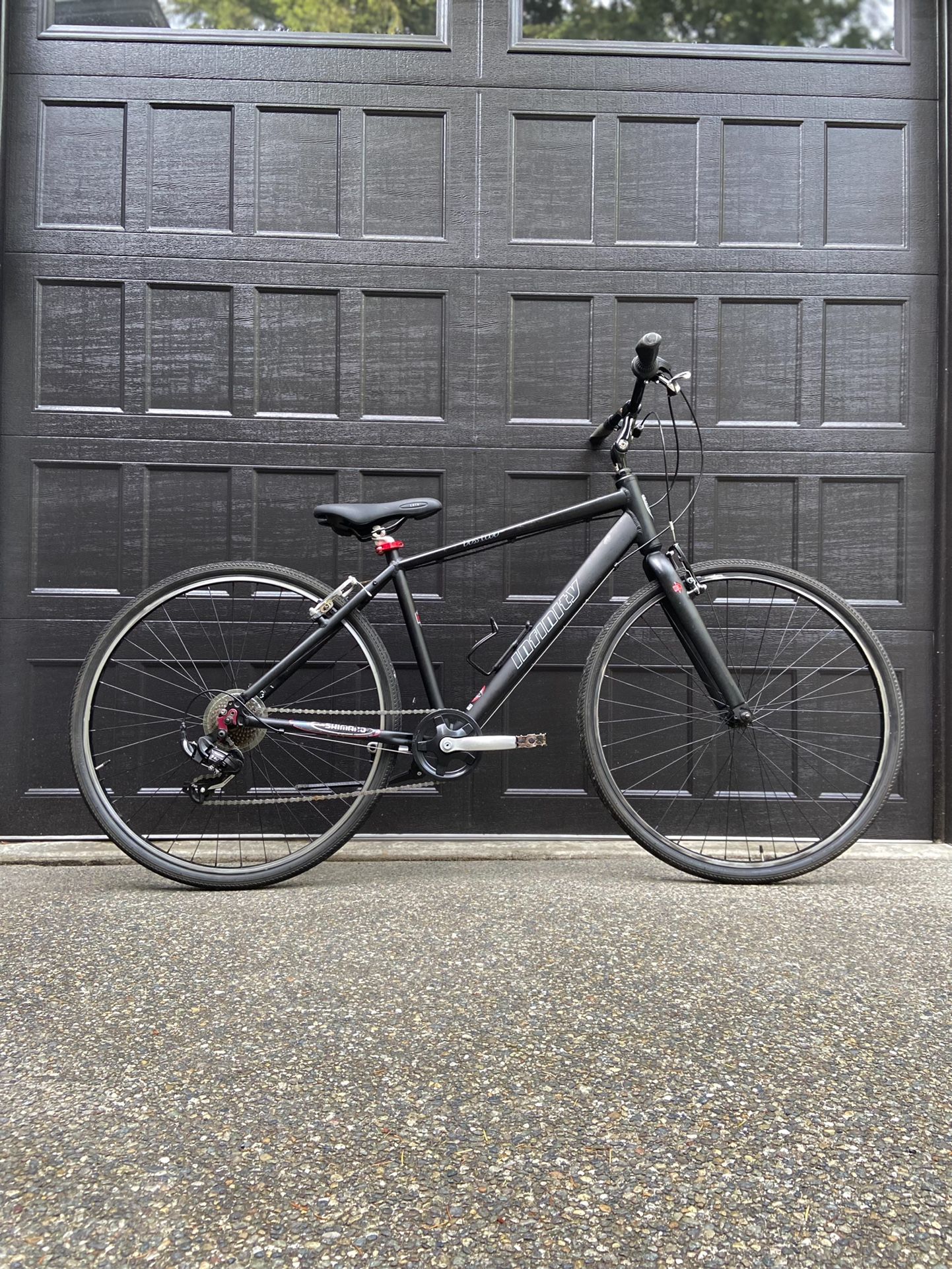 Black Infinity Boss 2 Commuter Bike