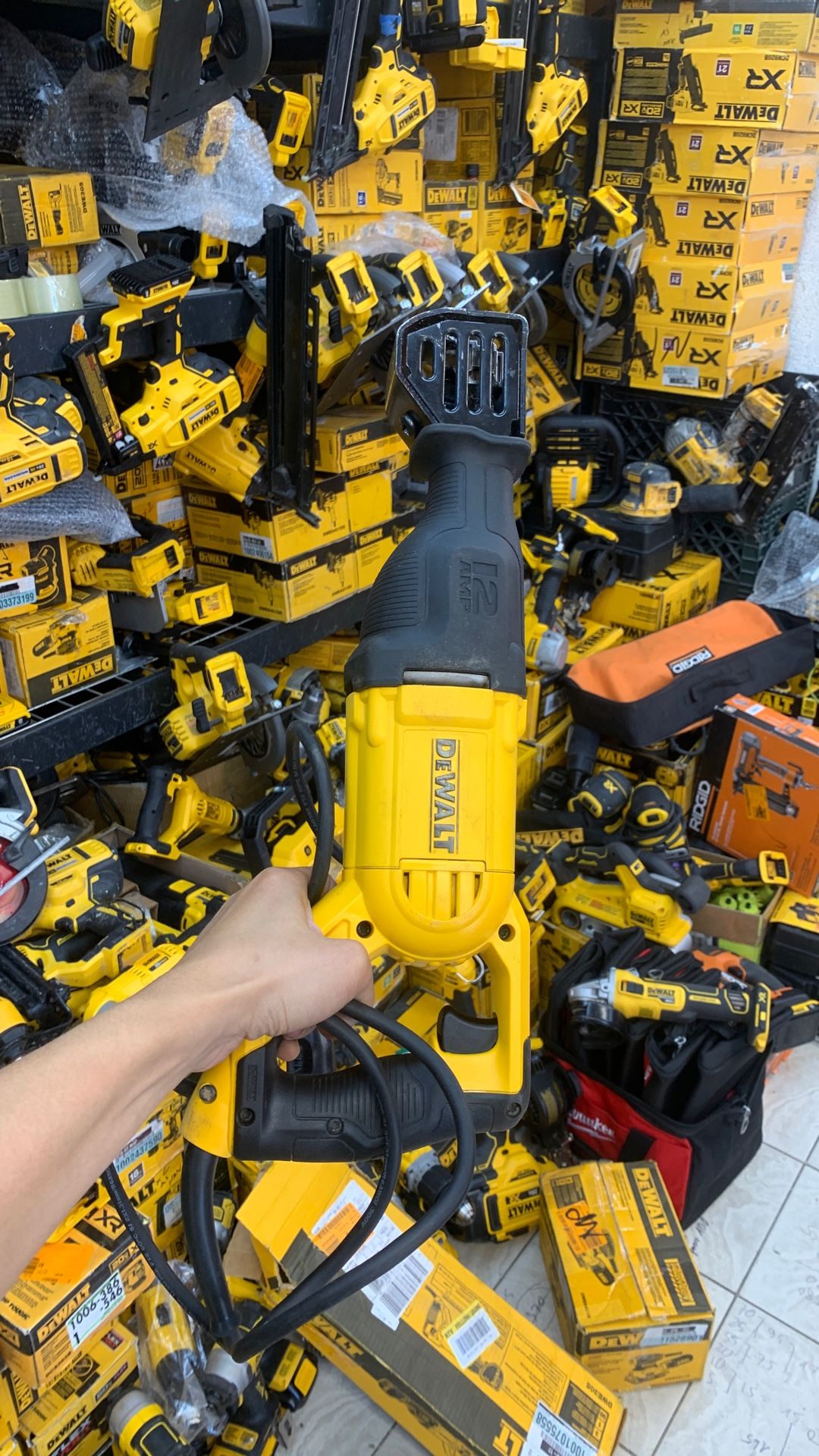 Dewalt V.S Reciprocating Saw Electric Sawzall