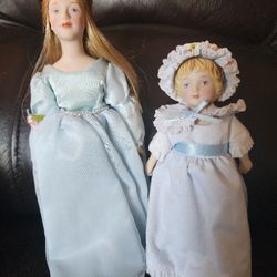 Avon Collector Dolls In Original Boxes 