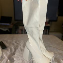 White Dollskill Platforms