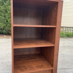 Shelving Cabinet With 2 Adjustable Shelves 