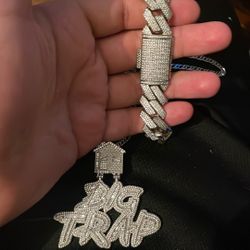 Bracelet With Pendant Set