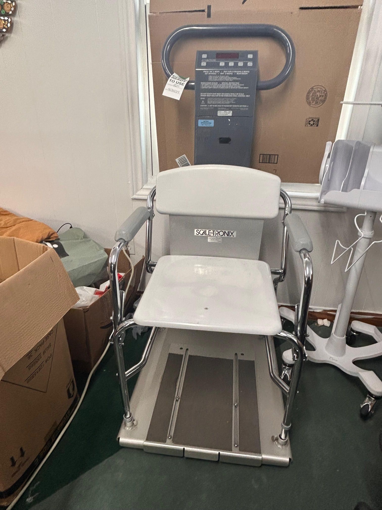 WELCH ALLYN SCALE Tronix 6502 Medical Portable Chair / Stand On Digital Scale