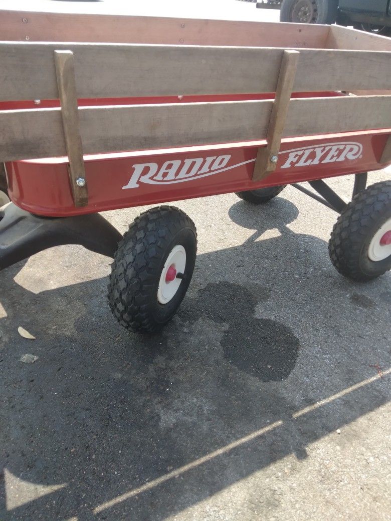 RADIO FLYER VINTAGE WAGON