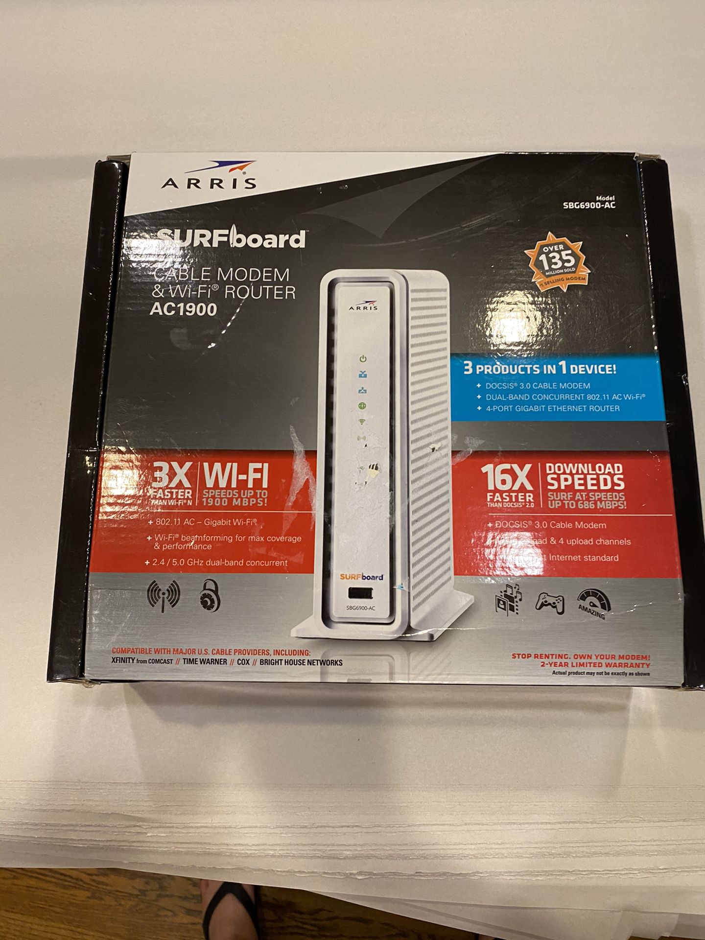 Arris surfboard cable modem and wi-fi router combo