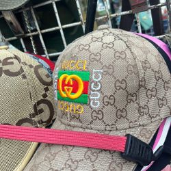 Desinger Hat 
