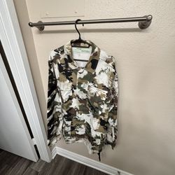 OFF-WHITE CAMO JACKET