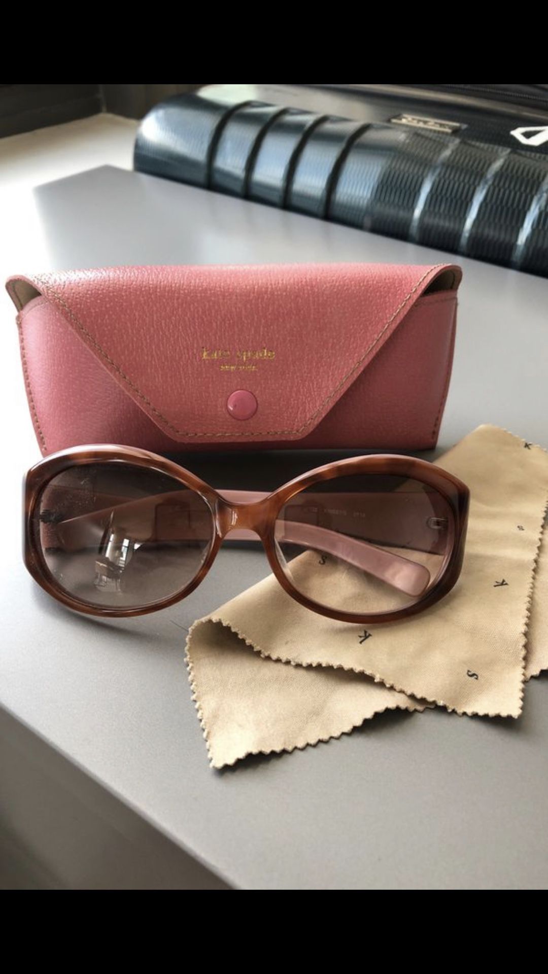 Kate Spade - dusty rose pink sunglasses - authentic