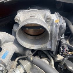 Throttle Body | Lexus IS350  IS250