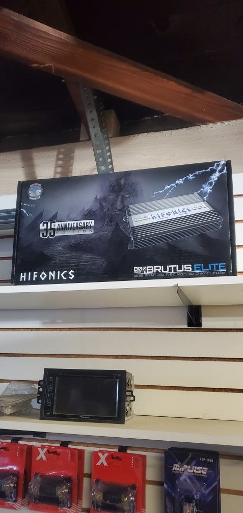 HIFONICS BRUTUS 800.4 CHANNEL AMPLIFIER