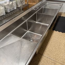 Three Compartment Stainless Steel Commercial Sink