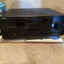 Yamaha RX-V661 Natural Sound AV Receiver 