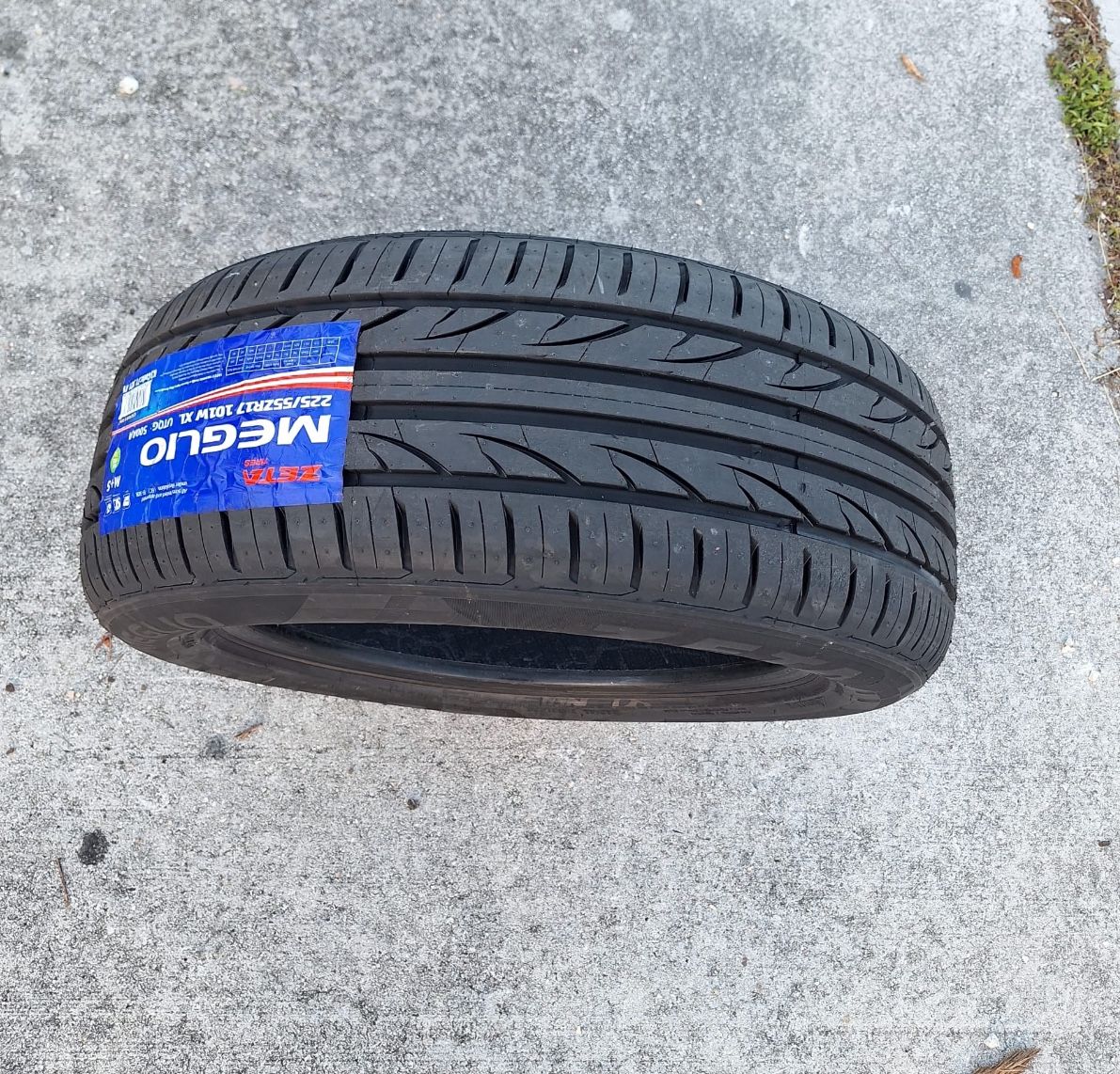 Car Tire/ Goma De Carro